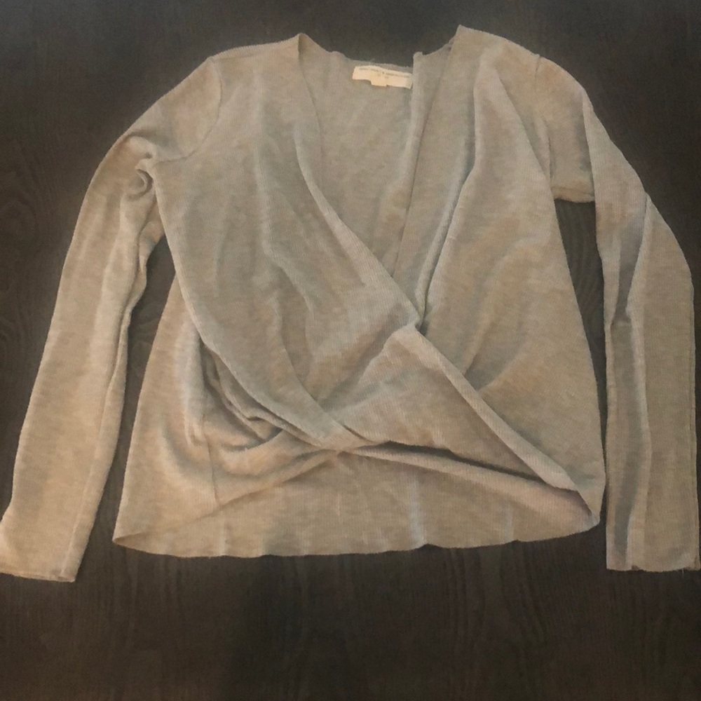 Long sleeve v neck